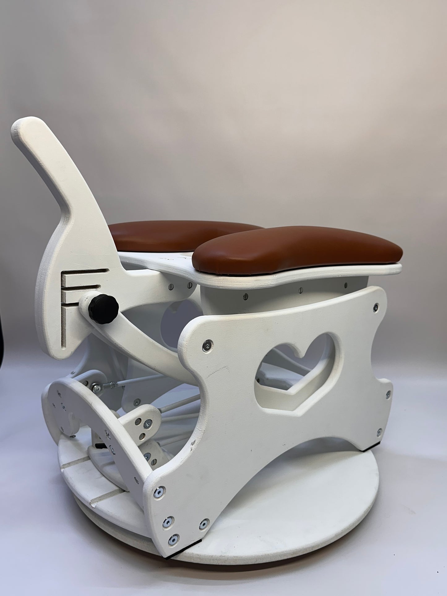 White - Cognac Intense Secret Luxury rocking chair – adjustable and versatile. For solo or couple play